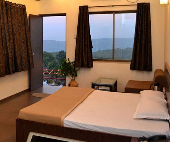 Rajdarshan Hotel & Restaurant photo 2